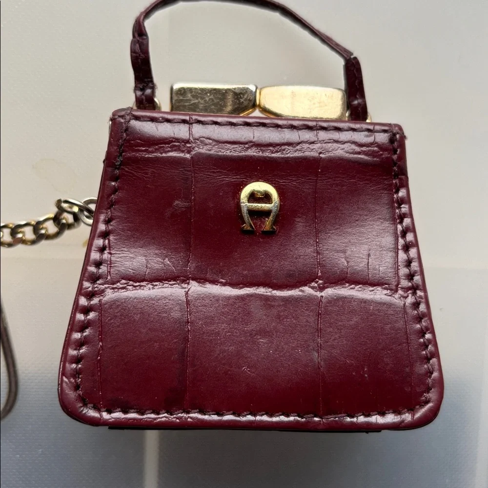 🔴New Etienne Aigner Mini Burgundy & Gold Tone Keychain Purse/Bag